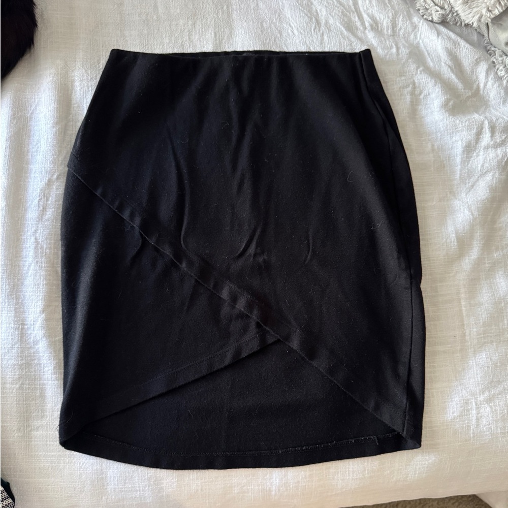 Casual Black Pencil Skirt